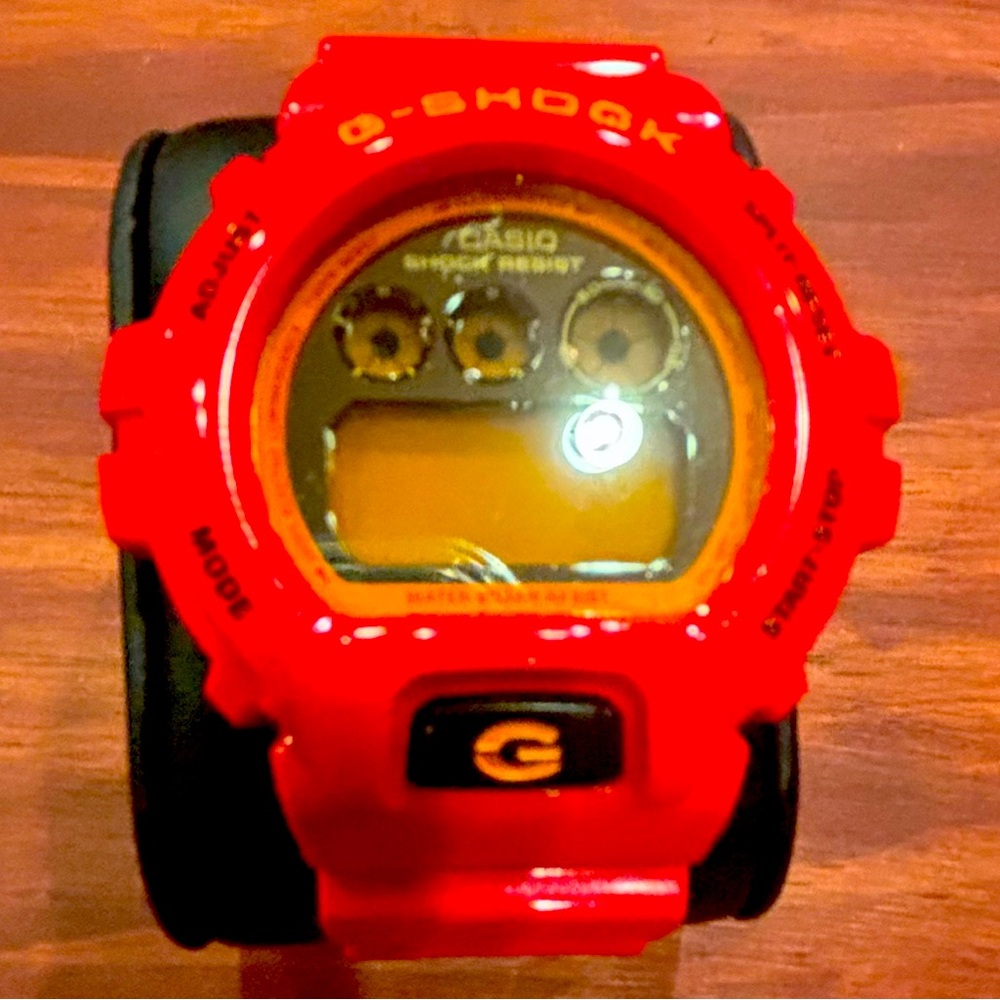 CASIO G-SHOCK DW-6900CB-4 Crazy color red orange digital watch